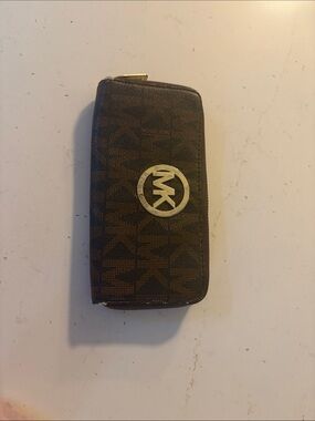 Michael Kors Brown Monogram Zip Card Holder with Gold MK Emblem